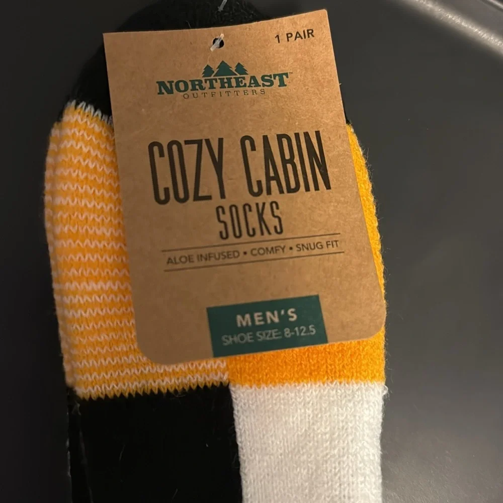 Cozy Cabin Men's Socks - Black, Gold, White, new